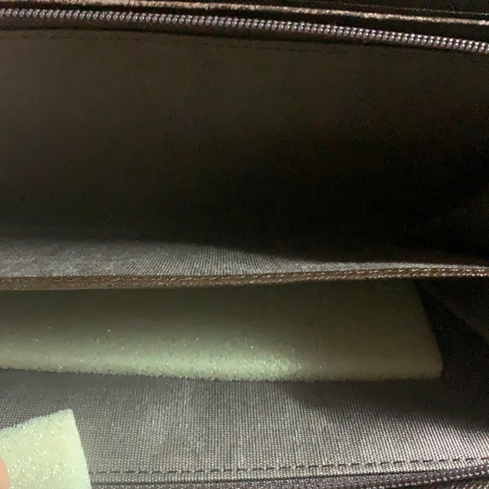 Burberry long bifold wallet - Picture 5 of 9